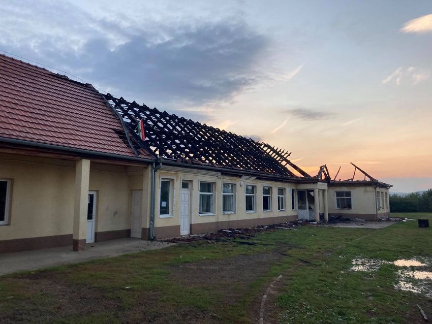 Felújítanák a 2021-ben leégett fügödi általános iskolát