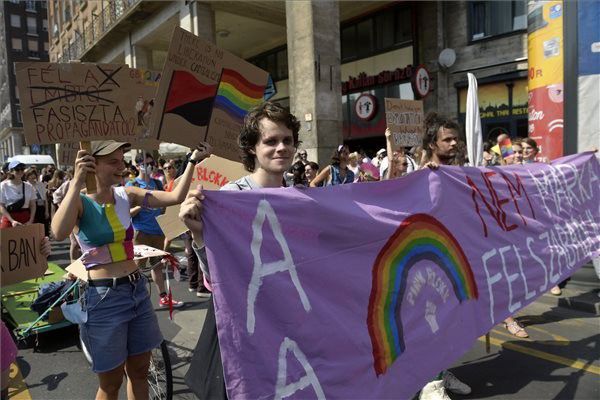 Budapest Pride: több ezren vettek részt a felvonuláson