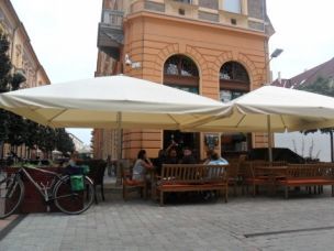 Debreceni kocsma határozó: After presszó