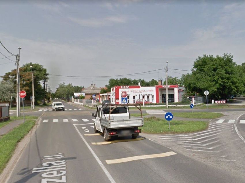 Debreceni önkormányzat: lámpák vagy körforgalom?