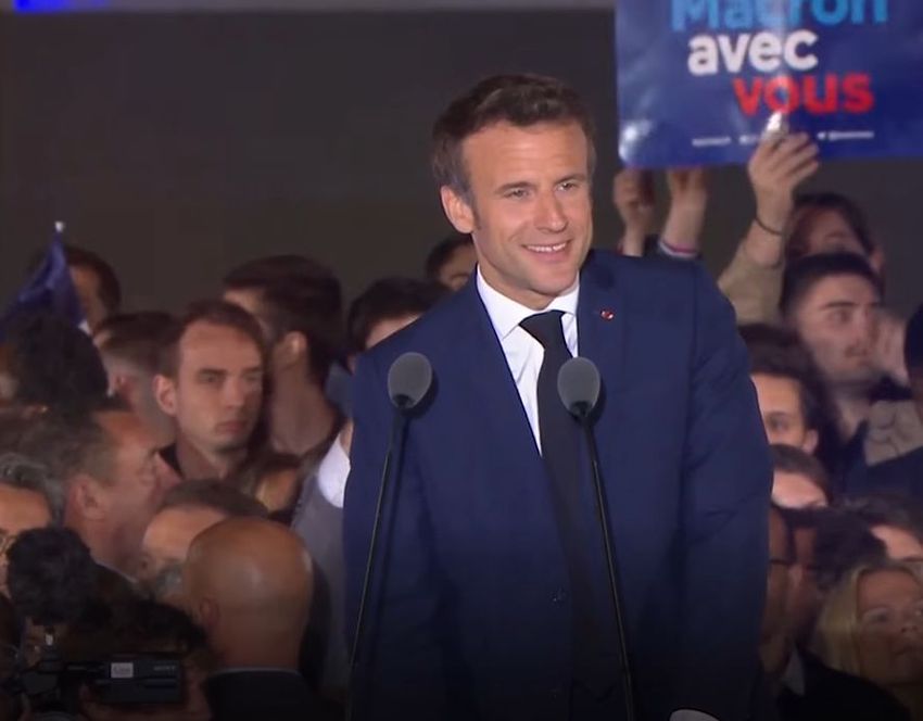 Franciaország választott; győzött Macron