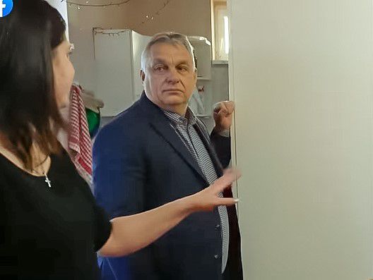 Orbán: ha nyerünk, erősítjük a családtámogatásokat 