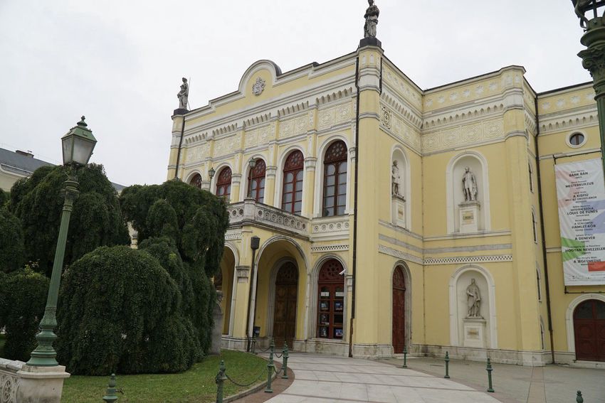 Kósáék a Modern Városok Programját fényezték Debrecenben