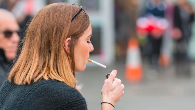 Törvénysértést követ el, aki az interneten rendel dohányterméket