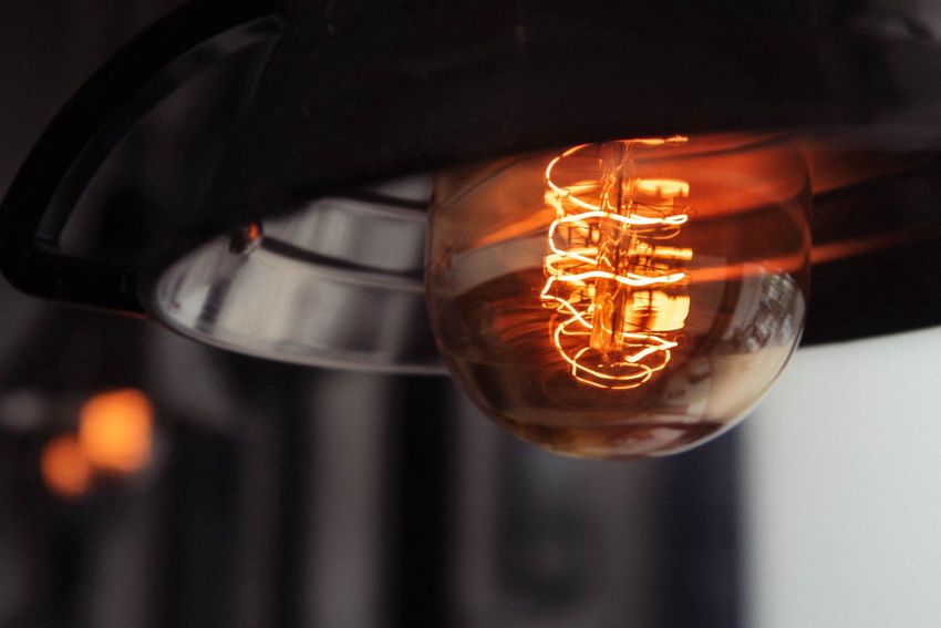 Megérkezett Miskolcra az első LED szállítmány 