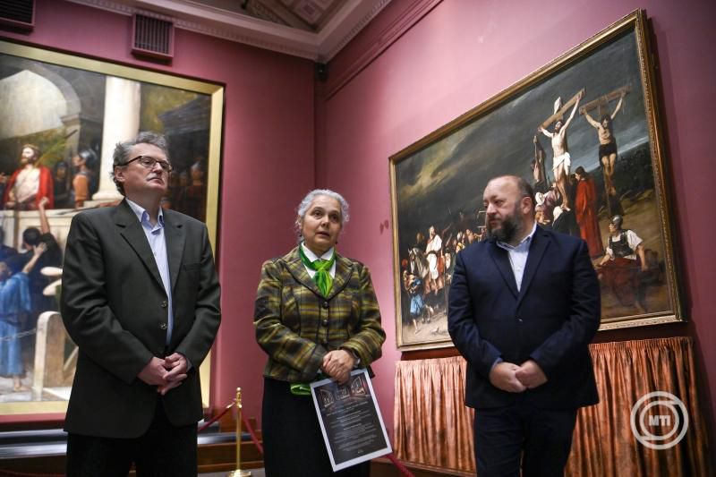 Részlegesen felújították a Golgotát Részlegesen felújították a Golgotát
