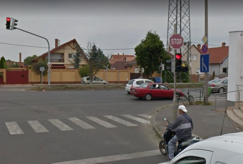 Fekete audis gázolt Debrecenben, de nem állt meg