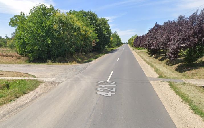 Mentő is érkezett a bakonszegi balesethez 