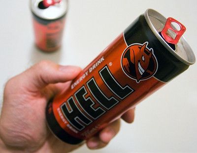A koffein a téma. Perre megy az energiaitalos cég