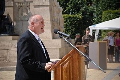 A magyar tartalékosokról beszélt a miniszter Debrecenben