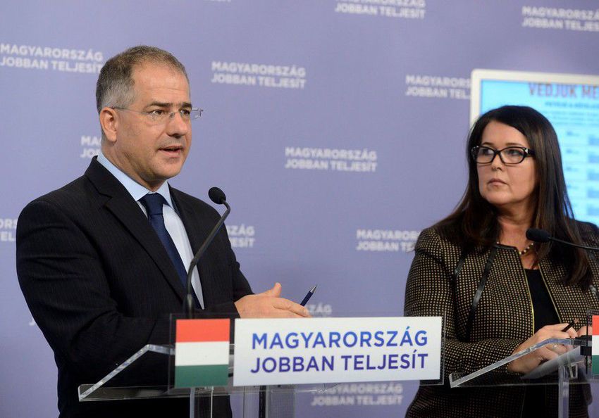 Kósa Lajos elárulta, hogy lehet Orbán Viktort lemondatni