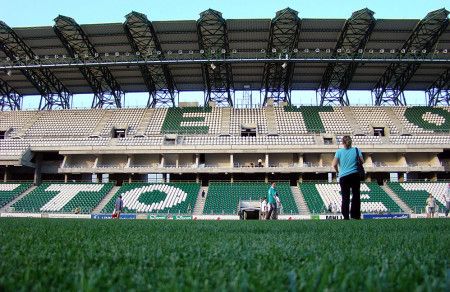 Győrben játszik válogatott, mert ott van stadion