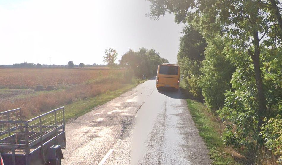 Autóbusszal karambolozott egy kisteherautó Borsodban