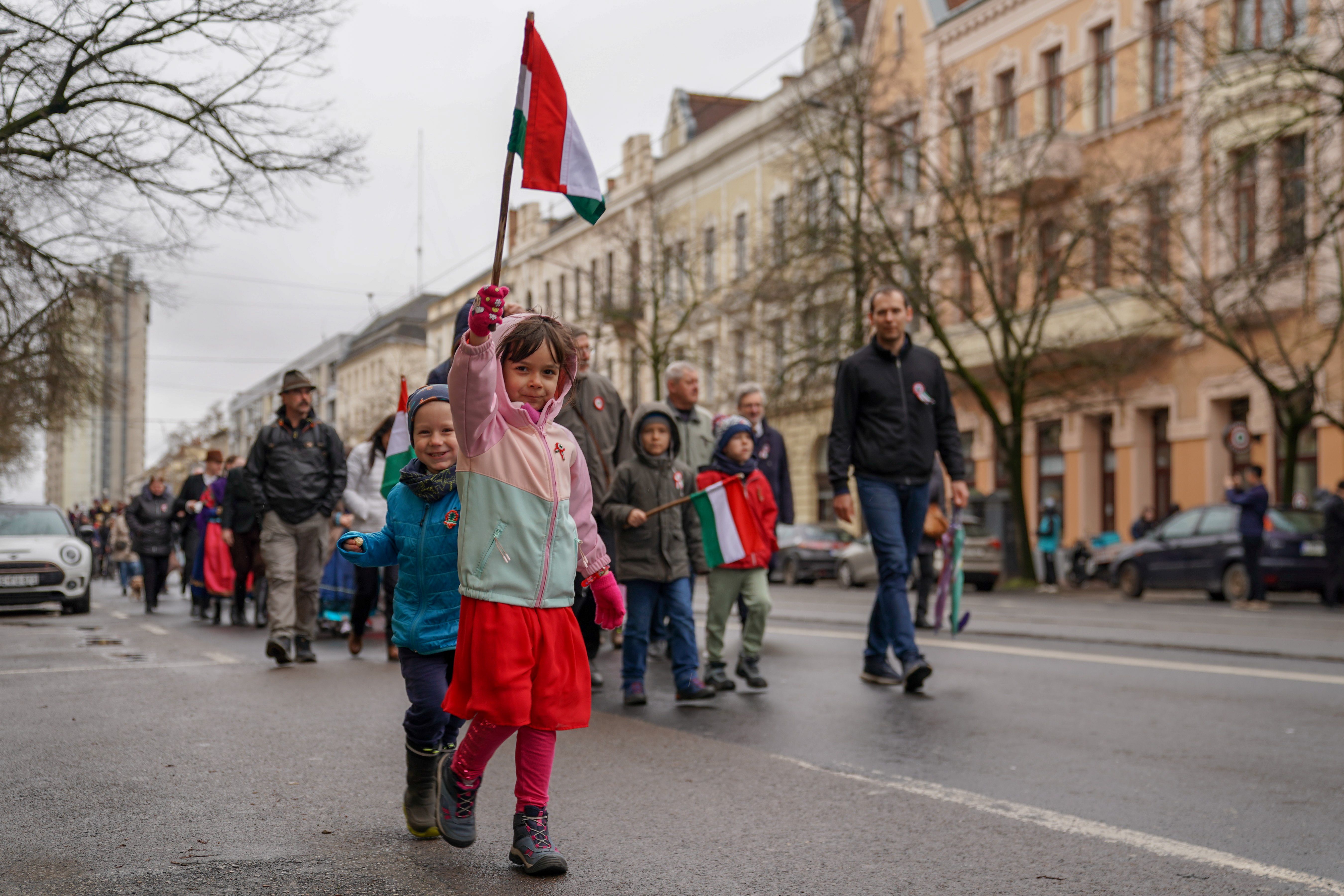 A debreceni masírozás képekben