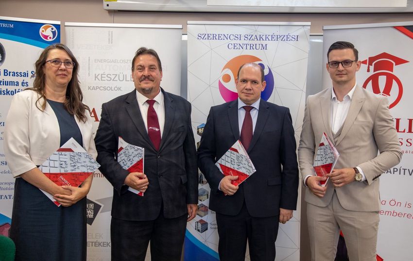 Debreceni cég kínál lehetőséget tiszaújvárosi diákoknak