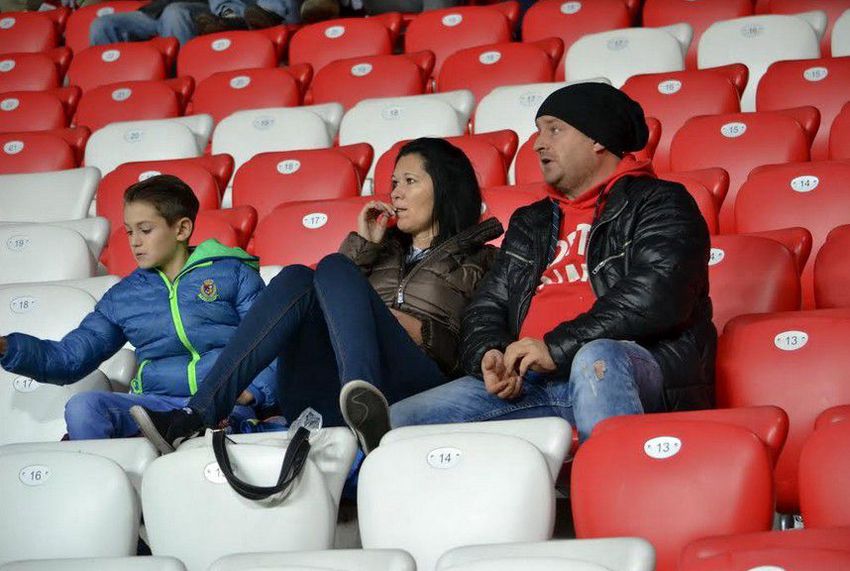 A nők miatt van nihil a magyar stadionokban