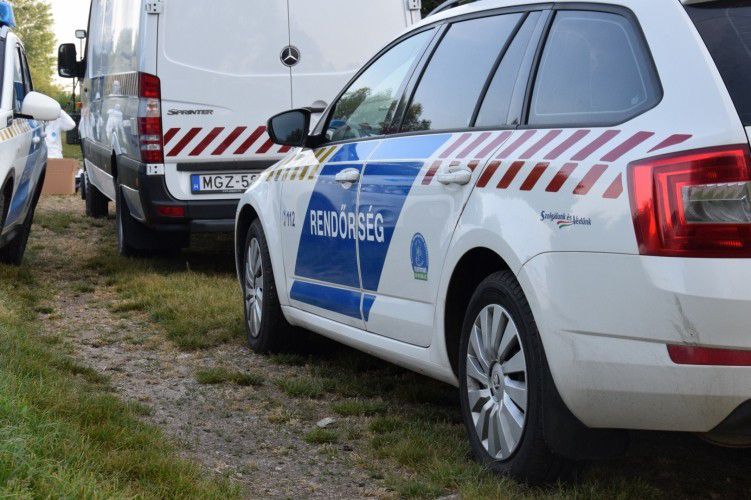 Meggyilkoltak egy 8 éves kislányt a Balaton mellett