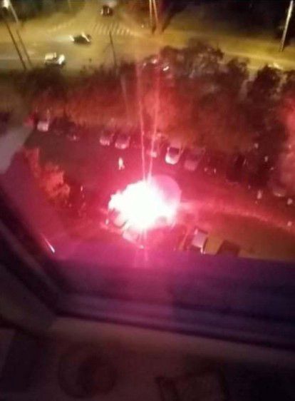 Tömegverekedés Debrecenben: három ember megsérült, két autó megrongálódott