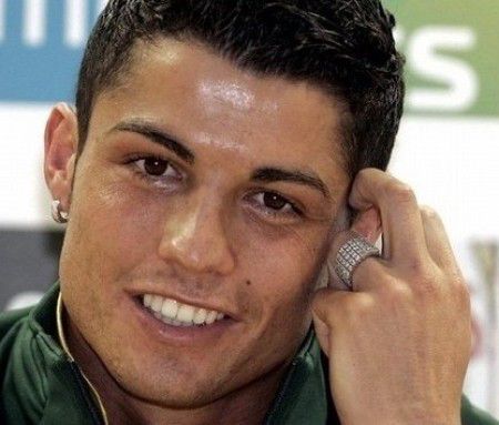 Ronaldo apa lett, de anya még nincs