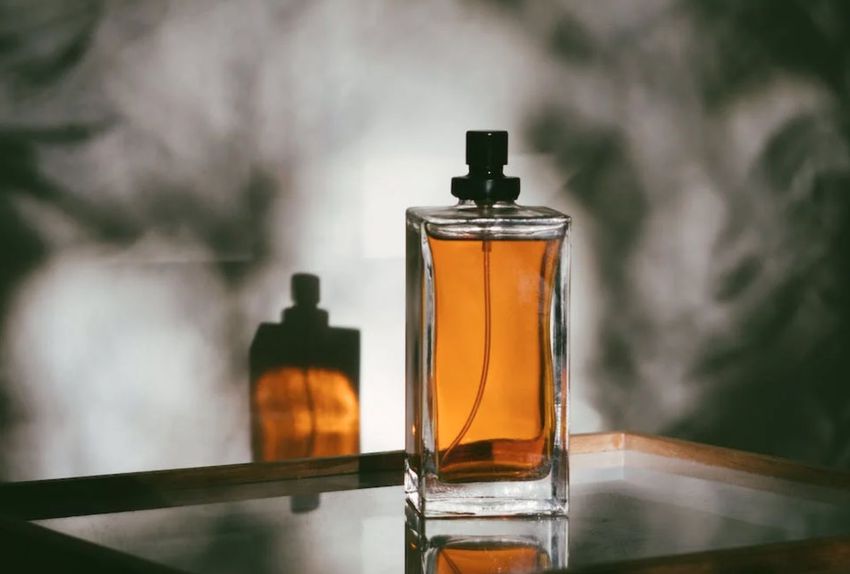 Debreceniek bukkantak milliárdos parfümkészletre