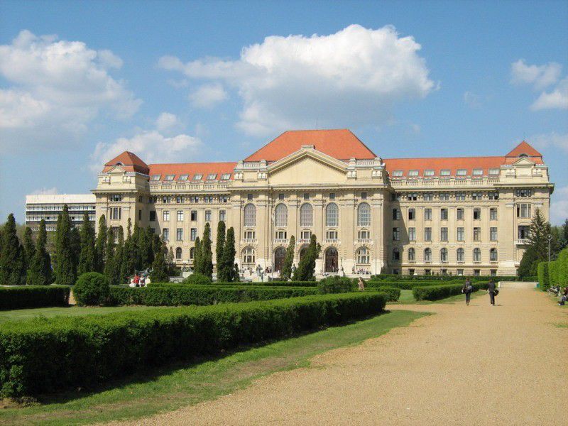 Debrecen sokat költhet most tehetséggondozásra