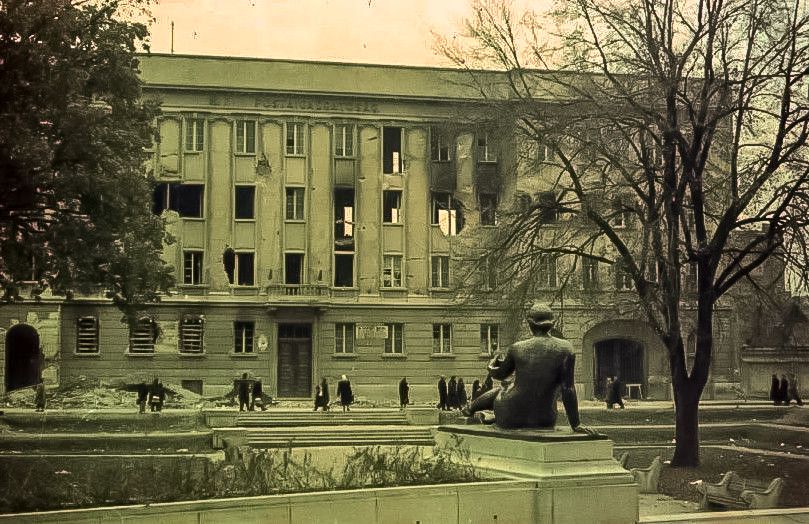 A nap, amikor Debrecent szovjet tankok lőtték