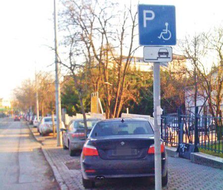 Hajdú Péter és a parkolás: már megint szemére vetik