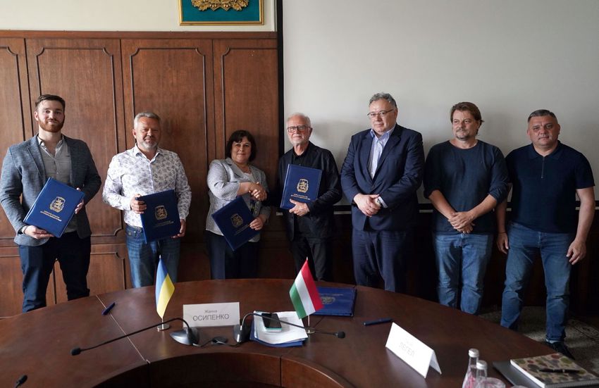 Ukrajnai iskola és egészségház újjáépítését segítik magyarok