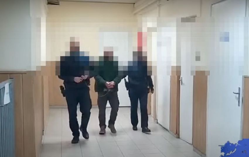 Álrendőr bírságolt Debrecenben