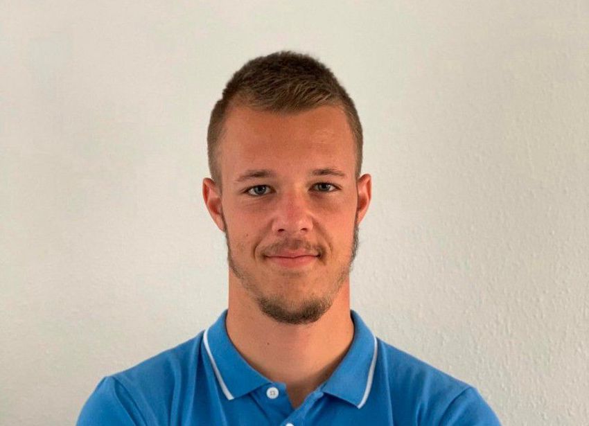 A magyar foci új hőse, Varga Ádám lakatosként dolgozik