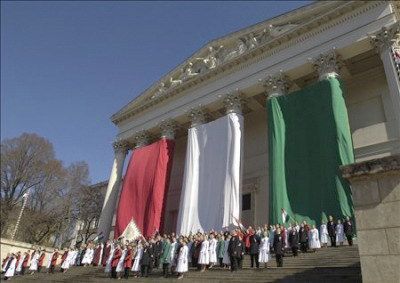Budapesten (is) zajlanak az események