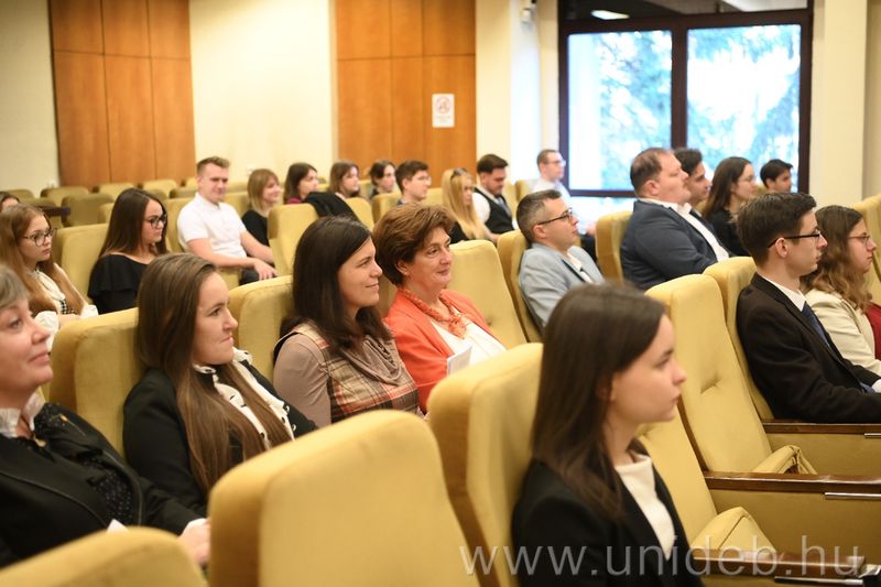 Fiatal kutatók mutatkoztak be Debrecenben 