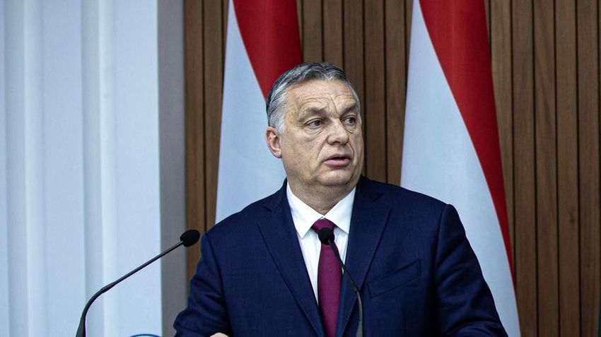 Orbán: a fertőzés nagy arányú megnövekedése nem kerülhető el