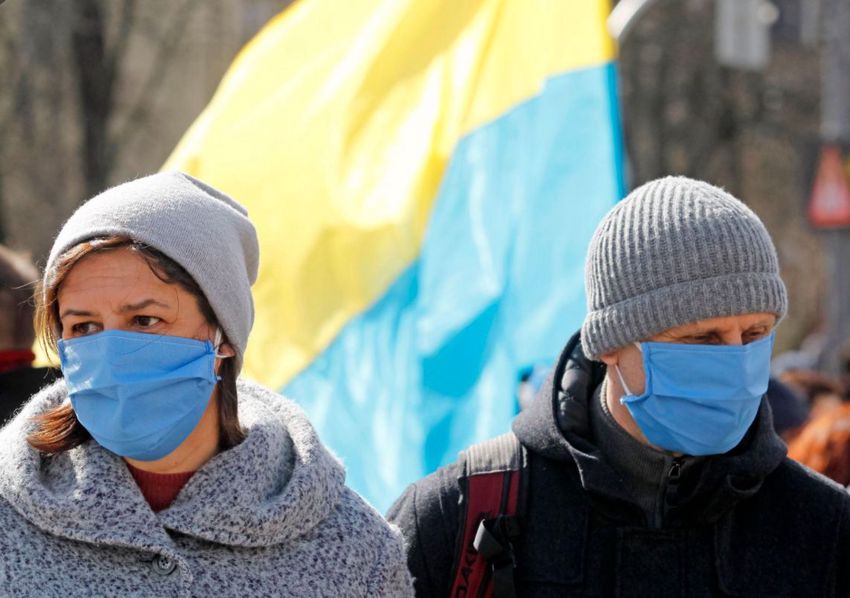 Ukrajna: 2021 végéig marad a karantén