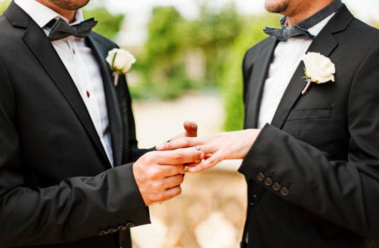 Megszavazták: el kell ismerni az azonos neműek házasságát Európában