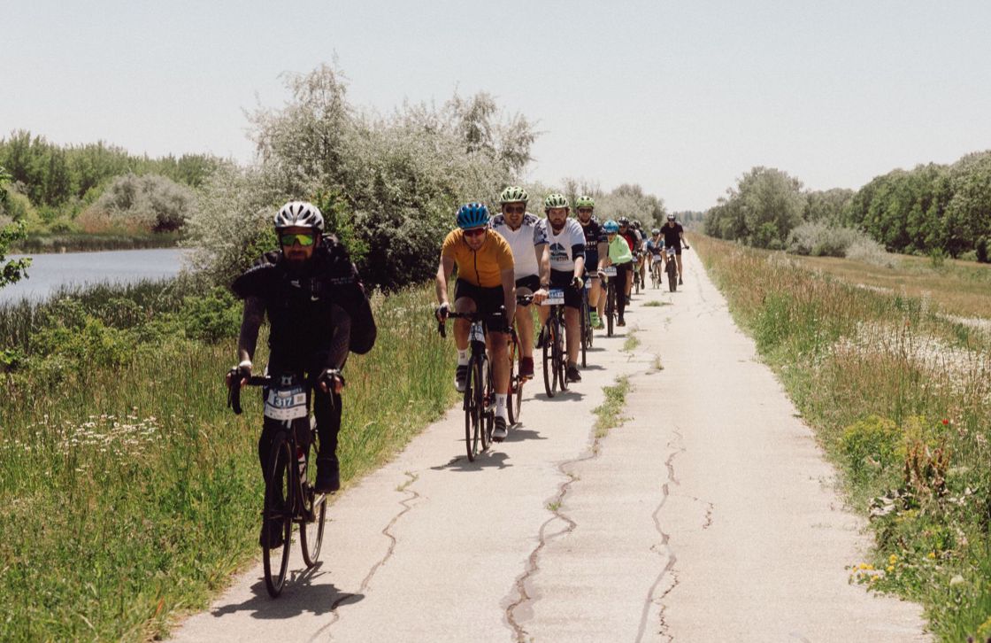 Tour de Tisza-tó: 81 éves induló is volt Tour de Tisza-tó: 81 éves induló is volt