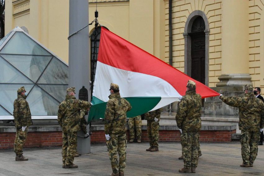 Nemzeti gyásznap: így emlékeznek Debrecenben!