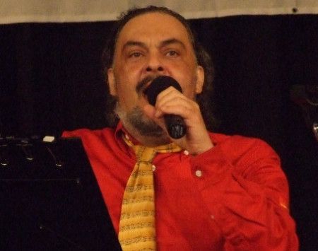 Dr. Valter a Hal közben blues-zal gyógyít