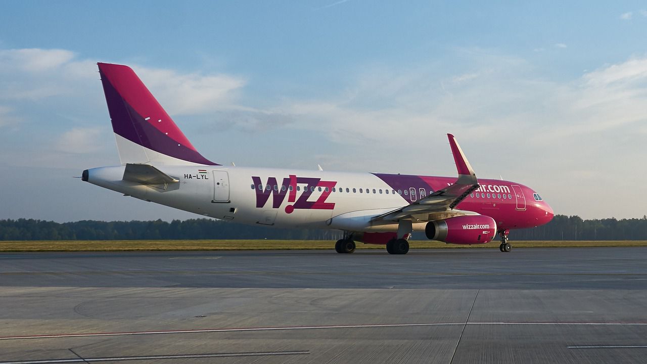 Debrecenben rekedt utas panaszkodott a Wizz Airre