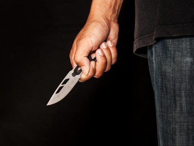 Diák rántott kést egy debreceni kollégiumban