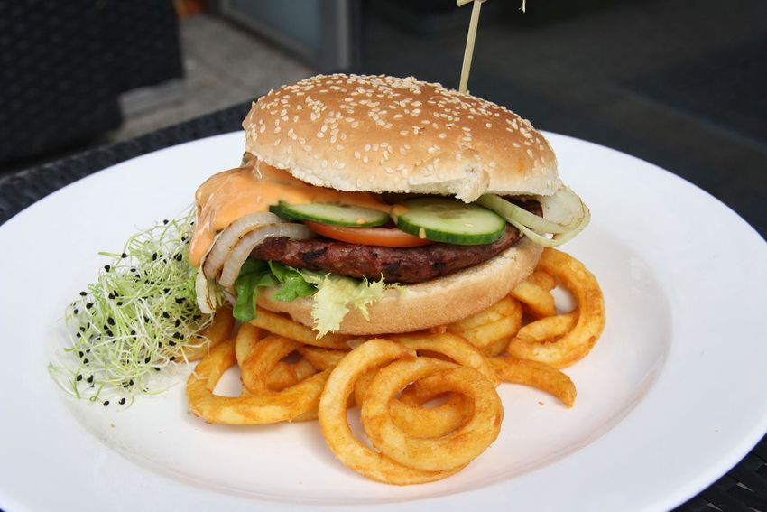 Pénteki ajánlat: Pireus burger