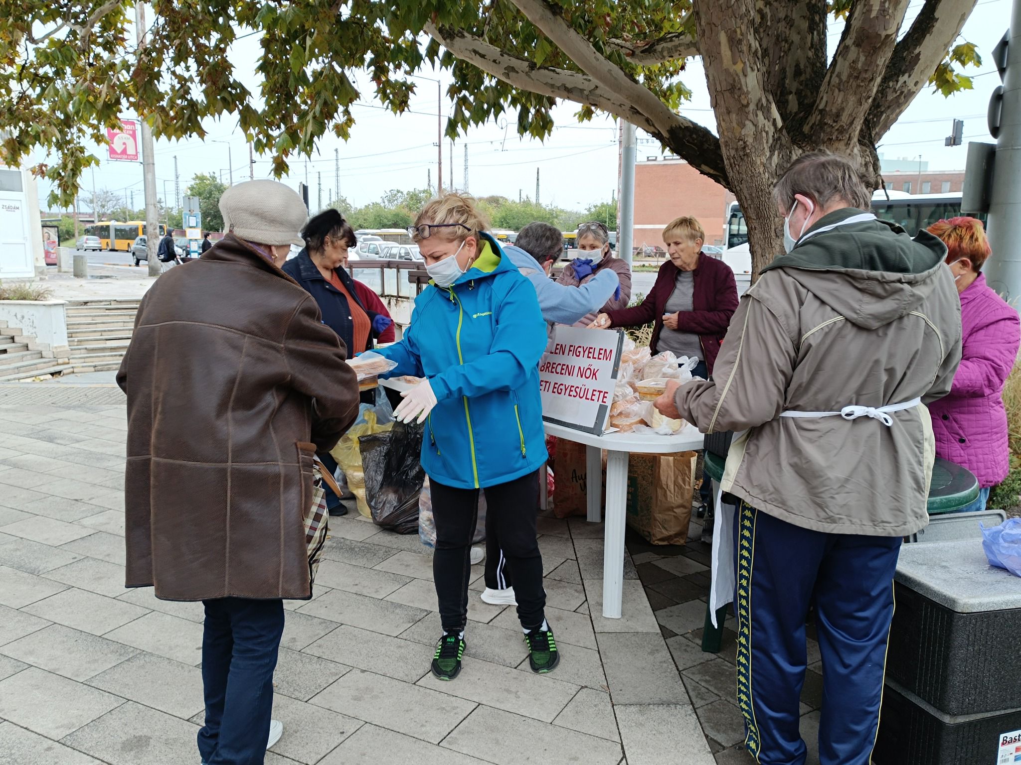 Megvendégelik a szegényeket Debrecenben