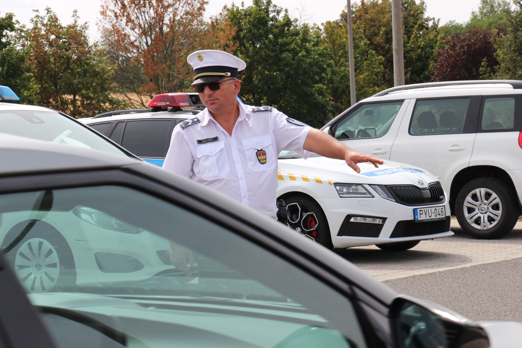 Razziáznak a rendőrök a borsodi utakon