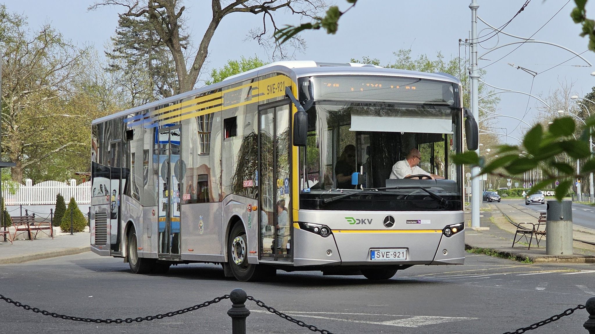 Magyarország–Izrael: terelőútvonalon több debreceni buszjárat