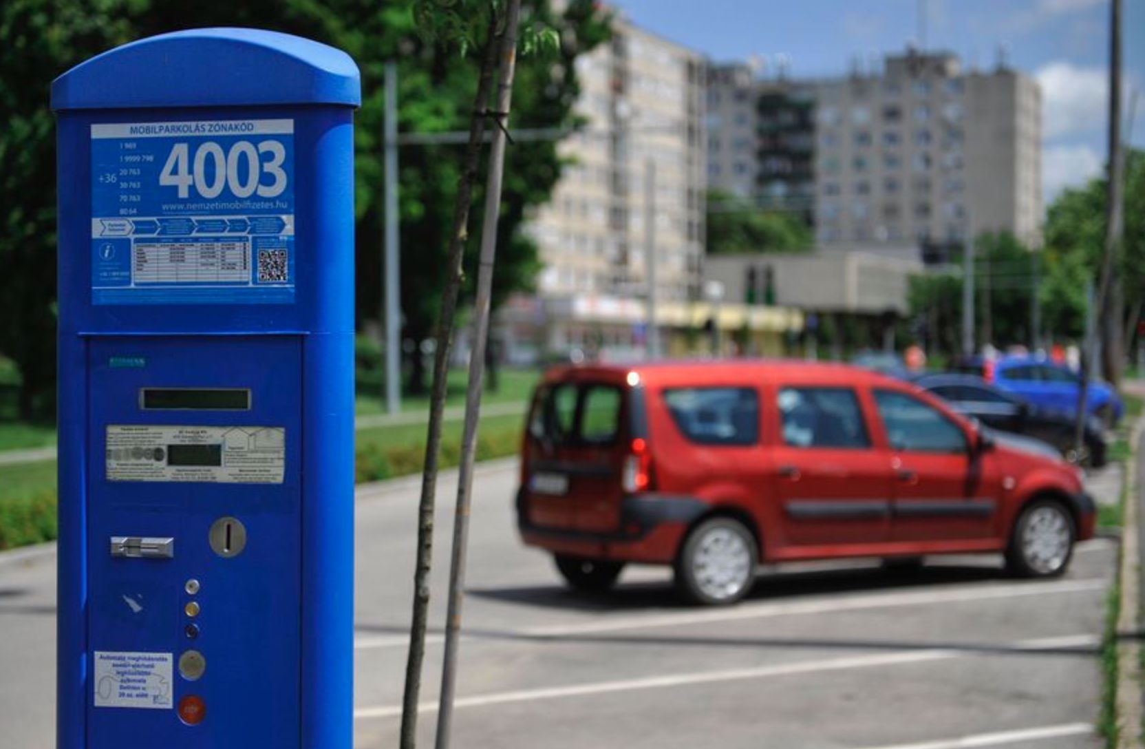 Munkaruhát vásárolna a DV Parking Kft. Munkaruhát vásárolna a DV Parking Kft.