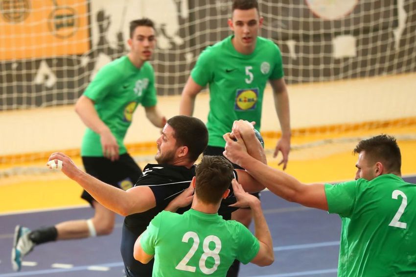 Kőkemény meccs vár a DEAC-ra