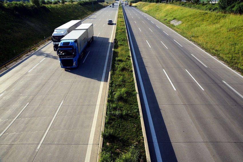 A debreceni kamionparkolóra is kérjük a pénzt az EU-tól