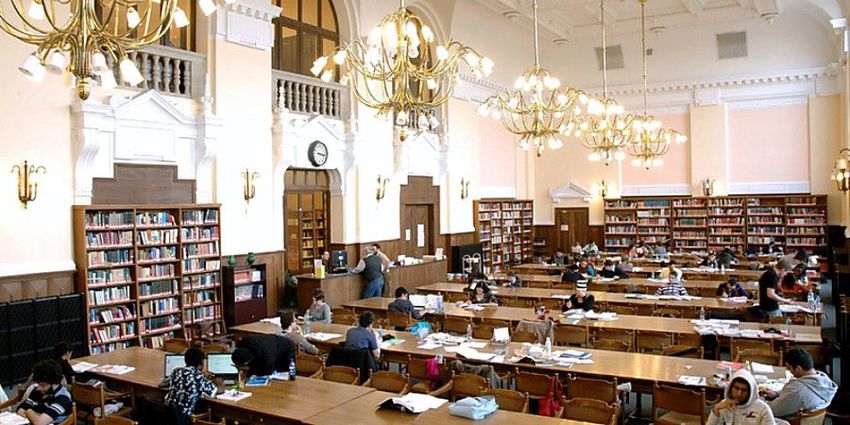 Díjazták a Debreceni Egyetem könyvtárát