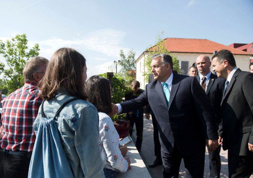 Orbán Viktor a falusiaknak hálálkodott