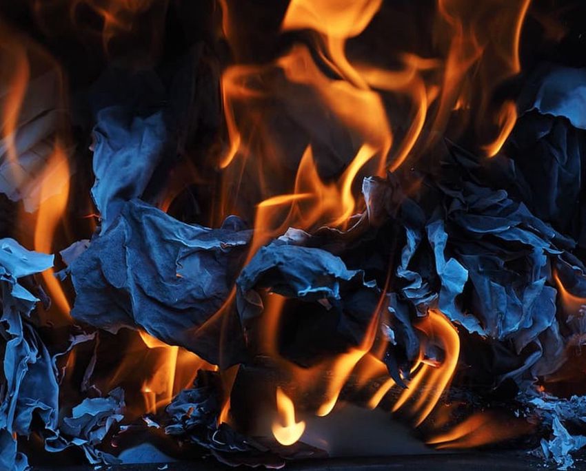 Tragédia: égő házban rekedt egy ember Dombrádon